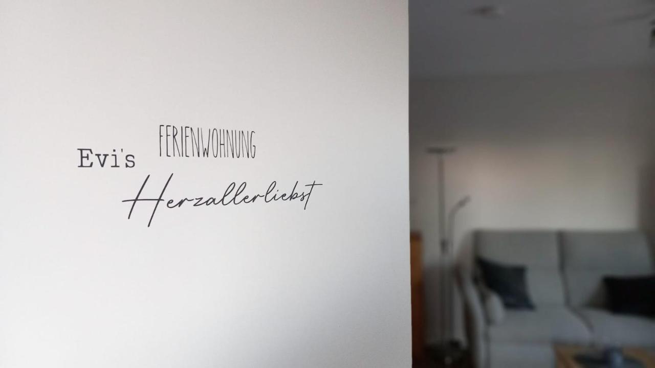 Ferienwohnung Evi'S Herzallerliebst Brilon Exteriör bild