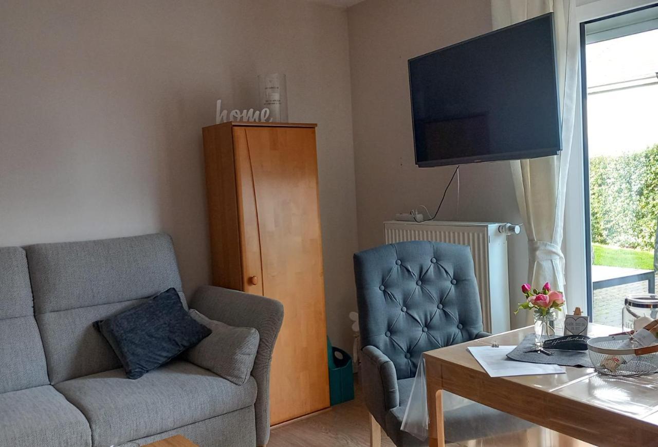 Ferienwohnung Evi'S Herzallerliebst Brilon Exteriör bild